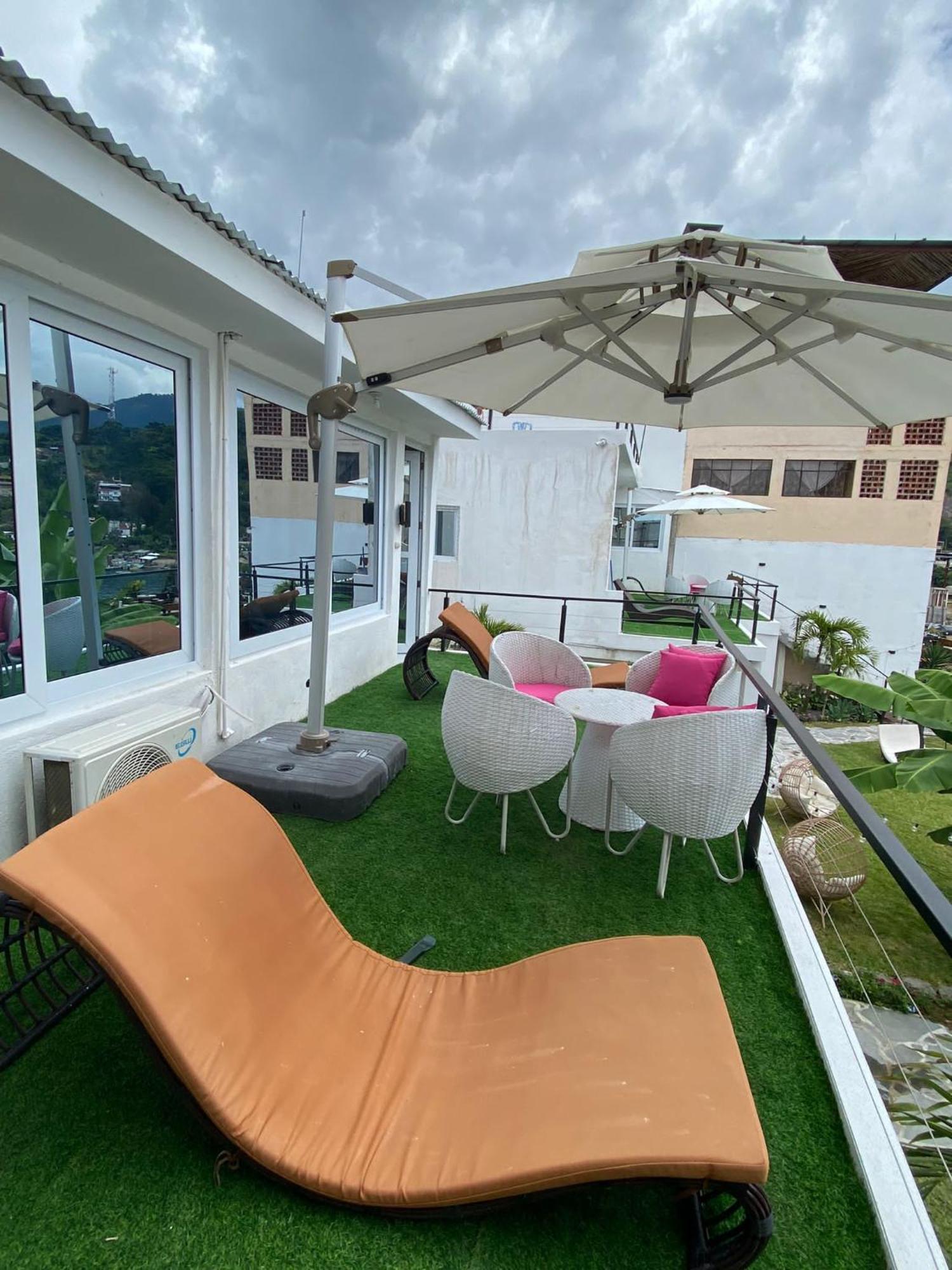 luxury atitlan suites San Pedro de la Laguna Extérieur photo